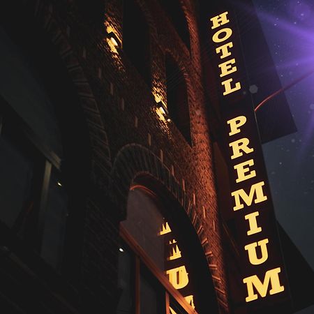 Hotel Premium Приштина Екстер'єр фото