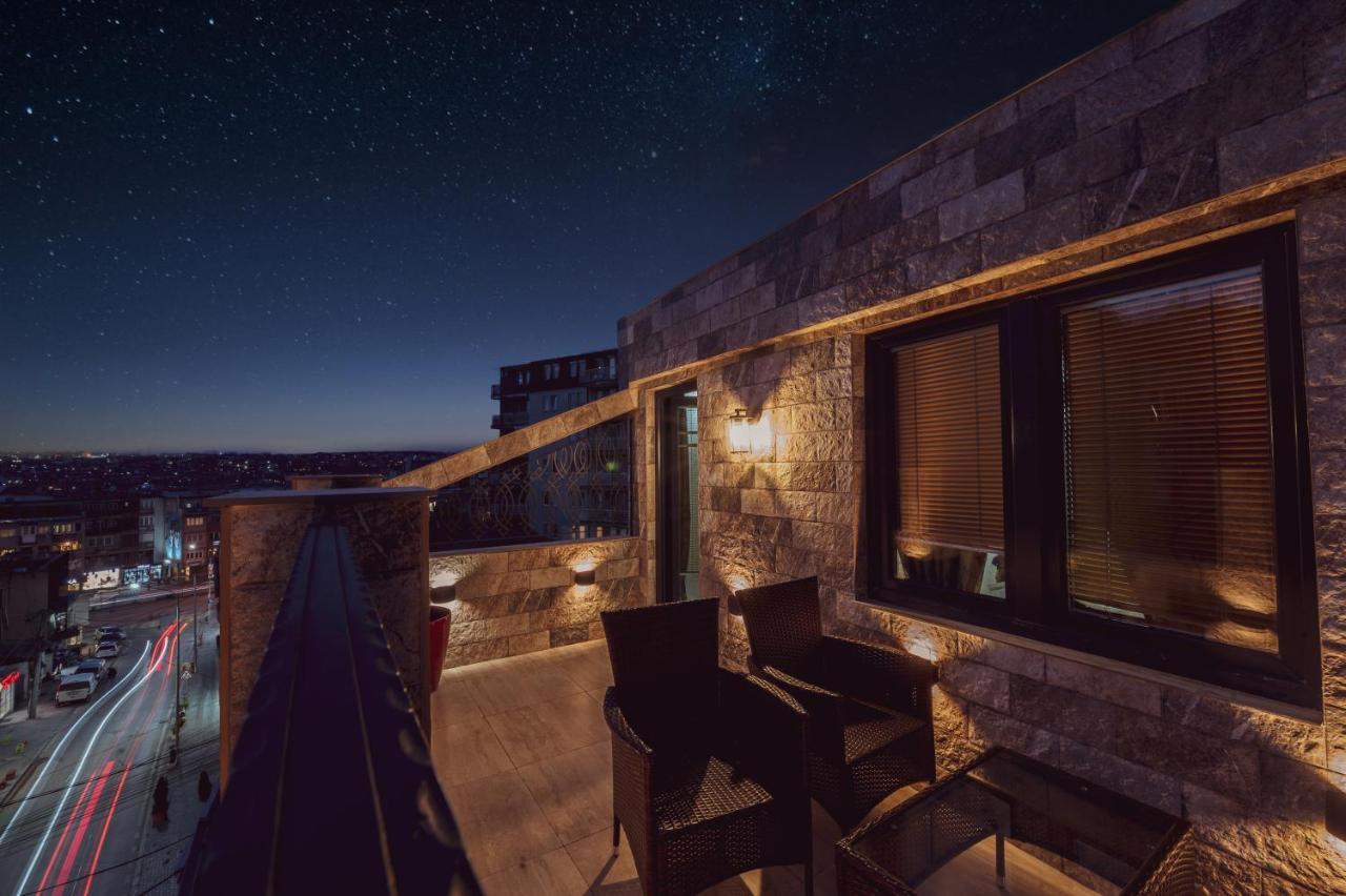 Hotel Premium Приштина Екстер'єр фото