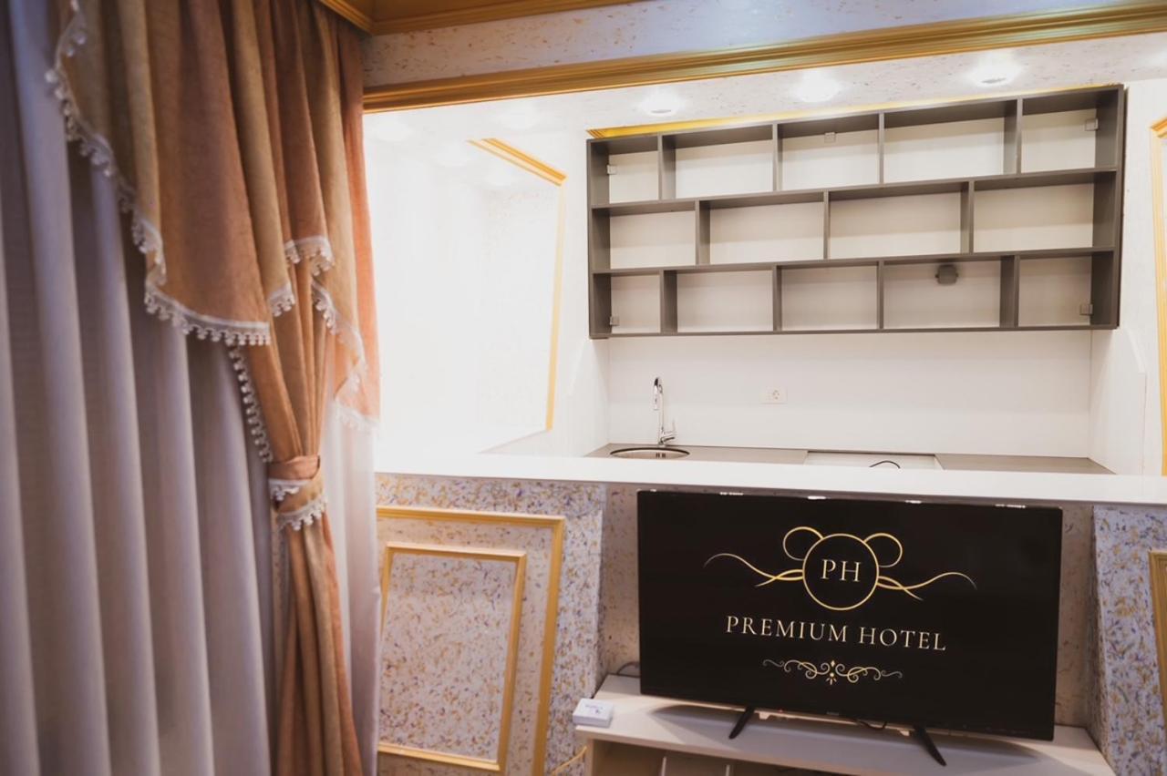 Hotel Premium Приштина Екстер'єр фото