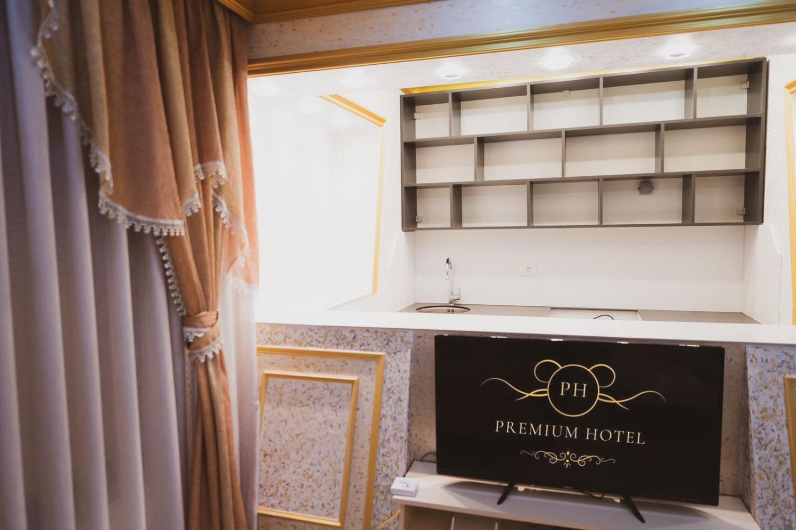 Hotel Premium Приштина Екстер'єр фото