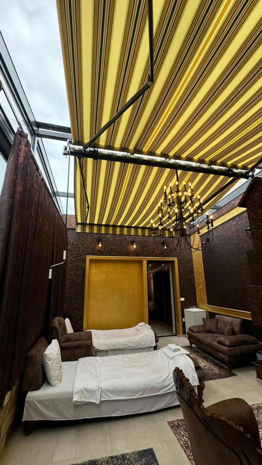 Hotel Premium Приштина Екстер'єр фото