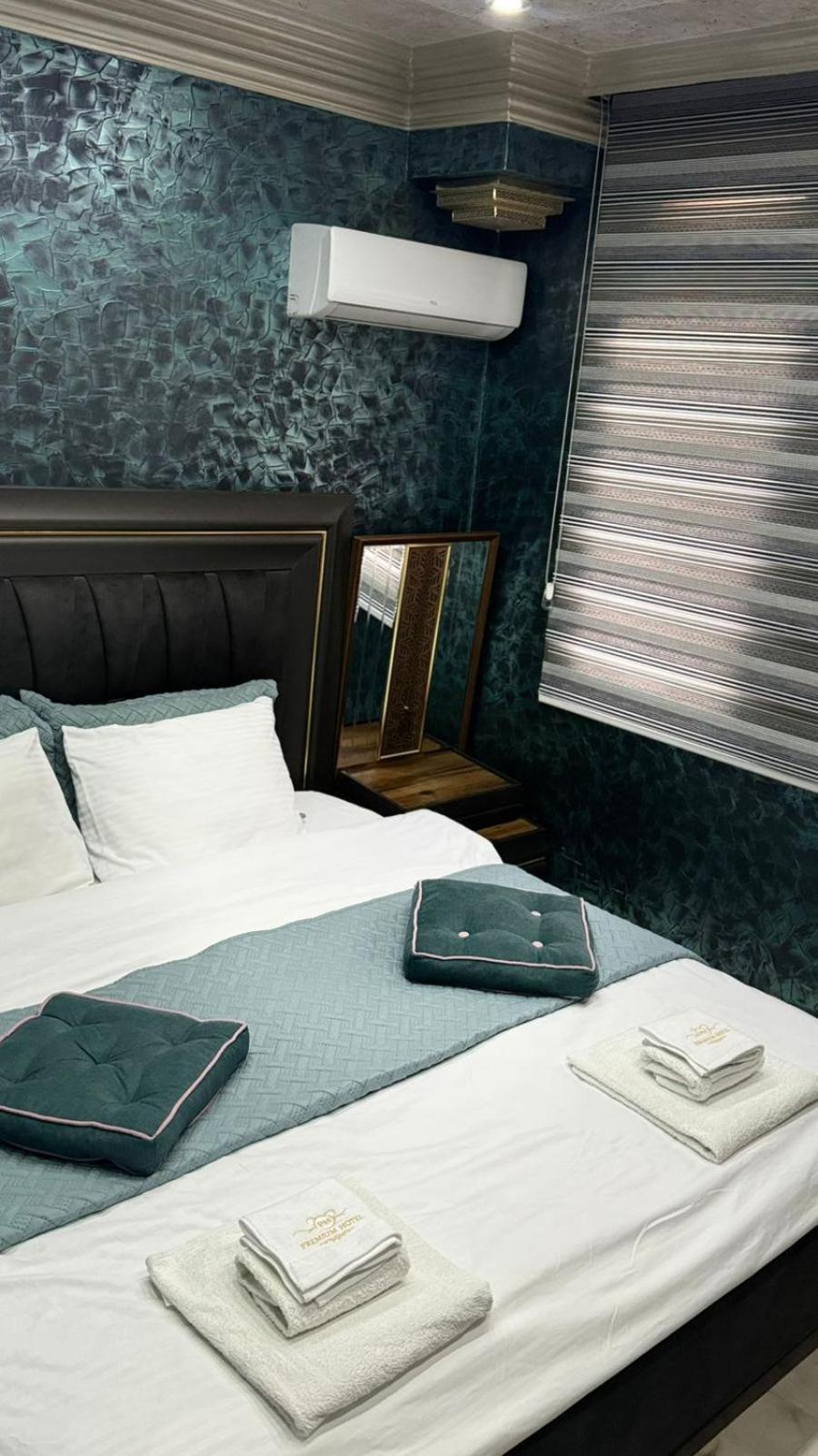 Hotel Premium Приштина Екстер'єр фото