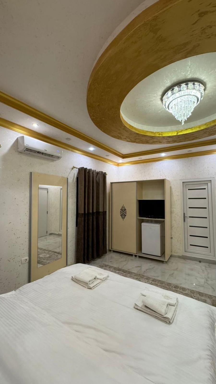 Hotel Premium Приштина Екстер'єр фото