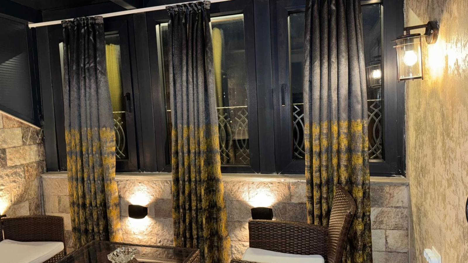 Hotel Premium Приштина Екстер'єр фото