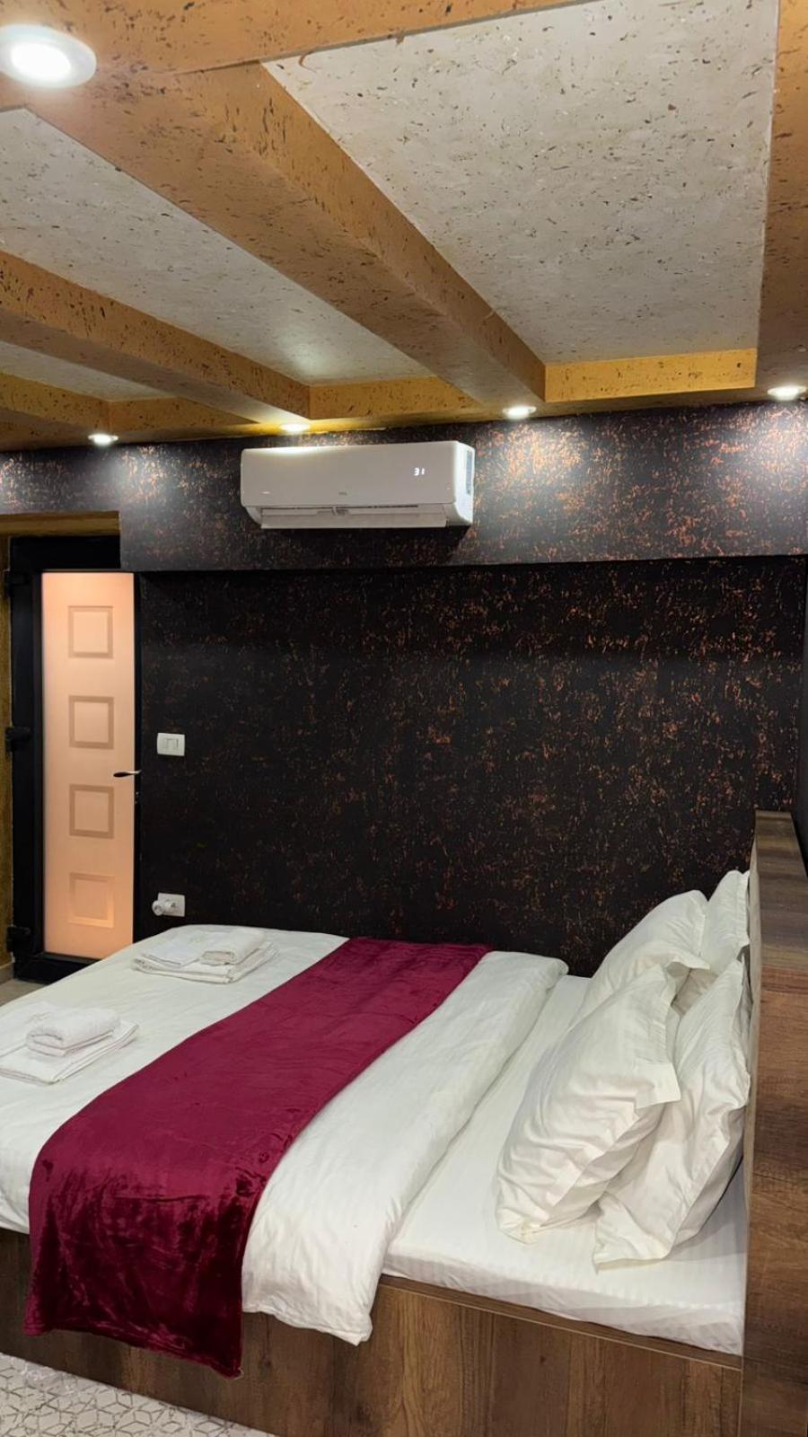 Hotel Premium Приштина Екстер'єр фото