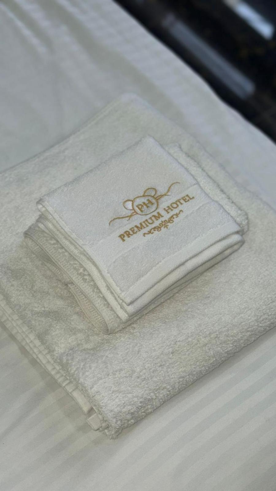 Hotel Premium Приштина Екстер'єр фото